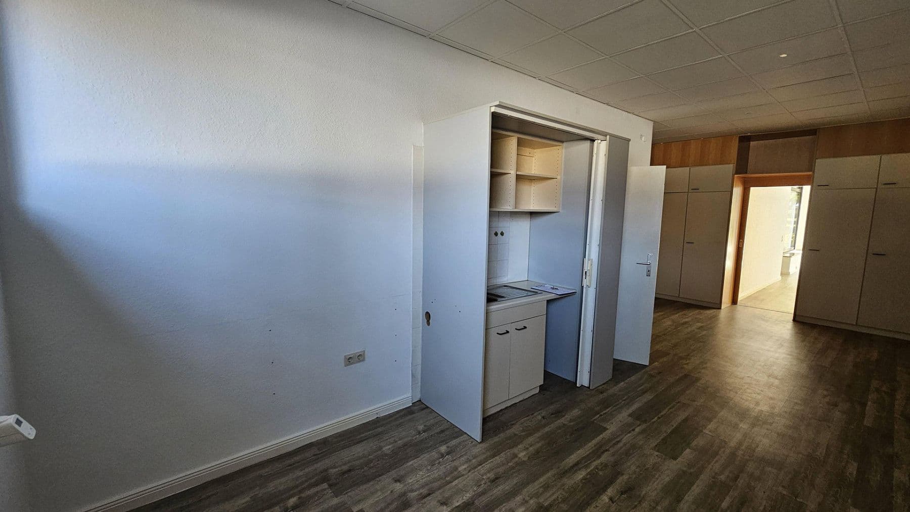 Prenájom kancelárie 65 m², Bahnhofstraße 14, Bad Bevensen, Dolné Sasko Prenájom kancelárie 65 m², Bahnhofstraße 14, Bad Bevensen, Dolné Sasko