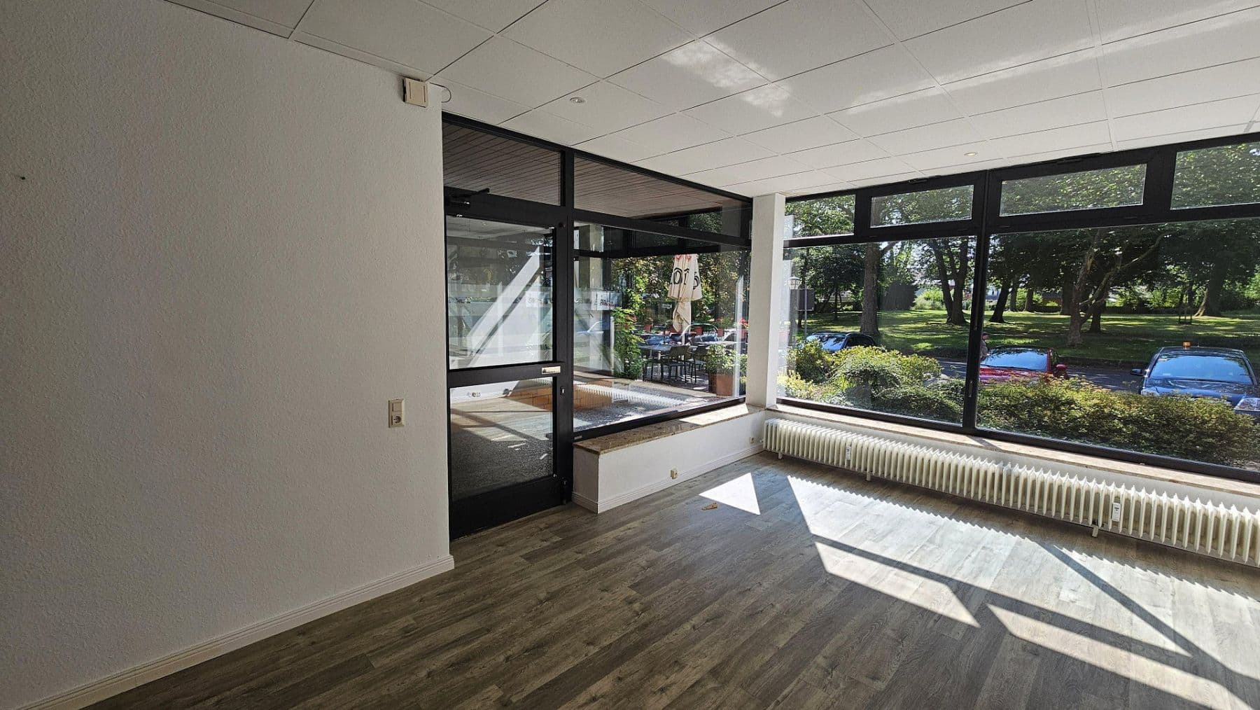 Prenájom kancelárie 65 m², Bahnhofstraße 14, Bad Bevensen, Dolné Sasko Prenájom kancelárie 65 m², Bahnhofstraße 14, Bad Bevensen, Dolné Sasko