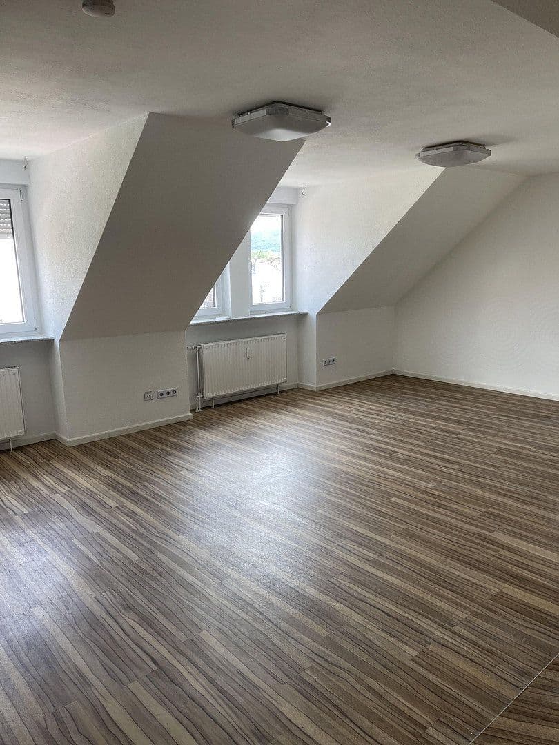 Predaj bytu 3-izbový 148 m², Winnenden, Bádensko-Wurttembersko Predaj bytu 3-izbový 148 m², Winnenden, Bádensko-Wurttembersko