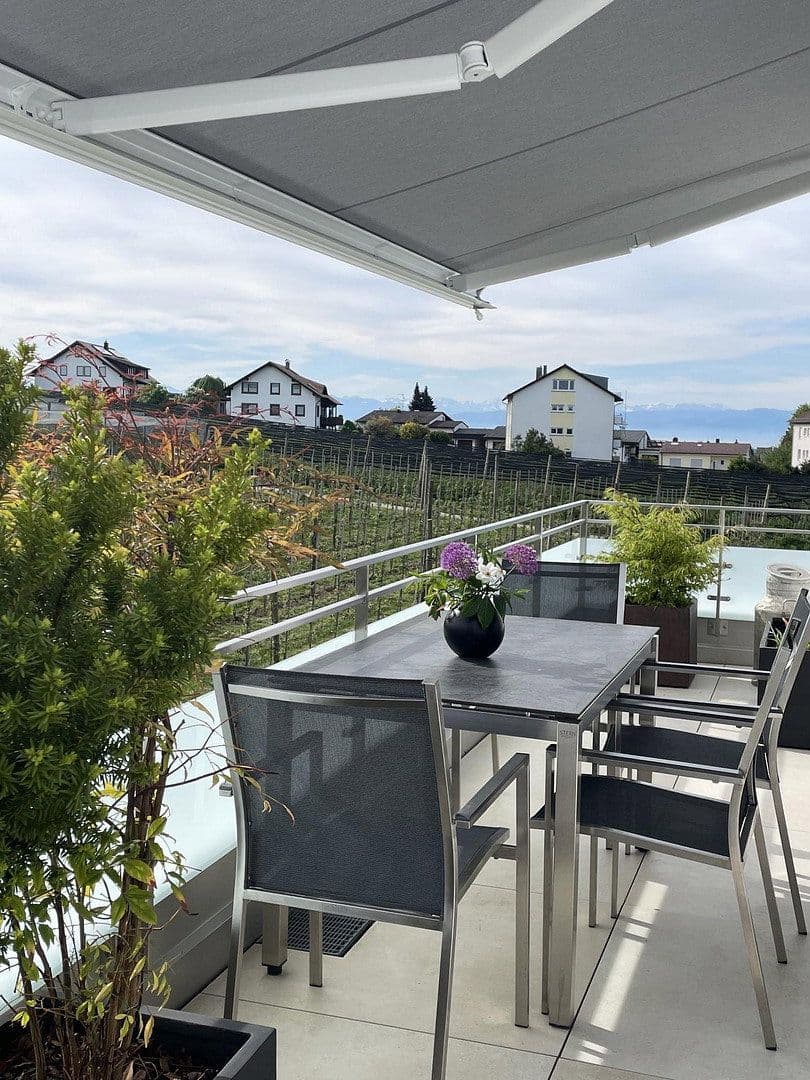 Predaj bytu 3-izbový 107 m², Friedrichshafen, Bádensko-Wurttembersko Predaj bytu 3-izbový 107 m², Friedrichshafen, Bádensko-Wurttembersko