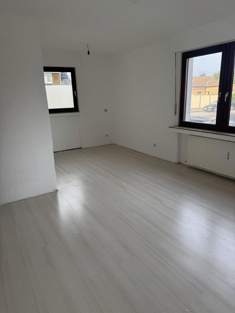 Prenájom bytu 4-izbový 124 m², Hegelstrasse 2, Kamen, Severné Porýnie - Westfálsko Prenájom bytu 4-izbový 124 m², Hegelstrasse 2, Kamen, Severné Porýnie - Westfálsko
