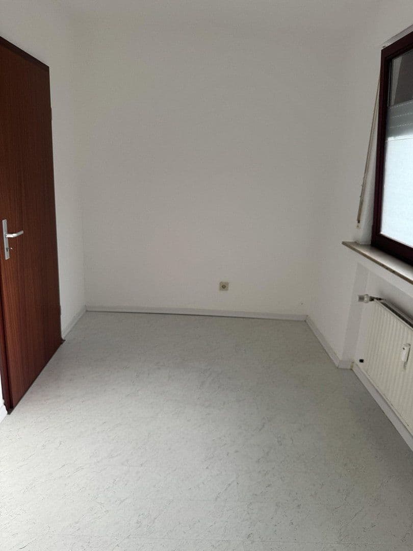 Prenájom bytu 4-izbový 124 m², Hegelstrasse 2, Kamen, Severné Porýnie - Westfálsko Prenájom bytu 4-izbový 124 m², Hegelstrasse 2, Kamen, Severné Porýnie - Westfálsko