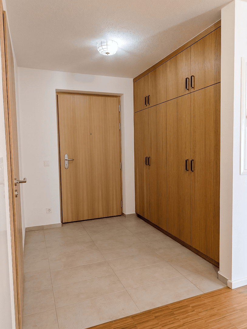 Prenájom bytu 2-izbový 72 m², Brannenburg, Bavorsko Prenájom bytu 2-izbový 72 m², Brannenburg, Bavorsko