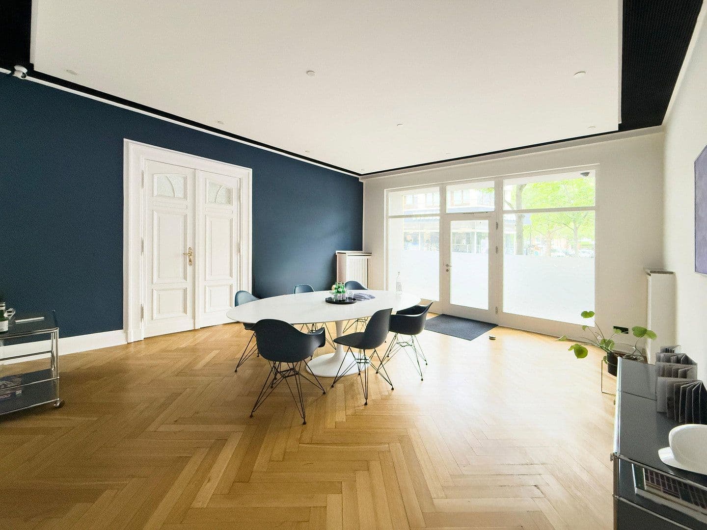 Prenájom kancelárie 160 m², Kurfürstendamm 136, Berlin, Berlín Prenájom kancelárie 160 m², Kurfürstendamm 136, Berlin, Berlín