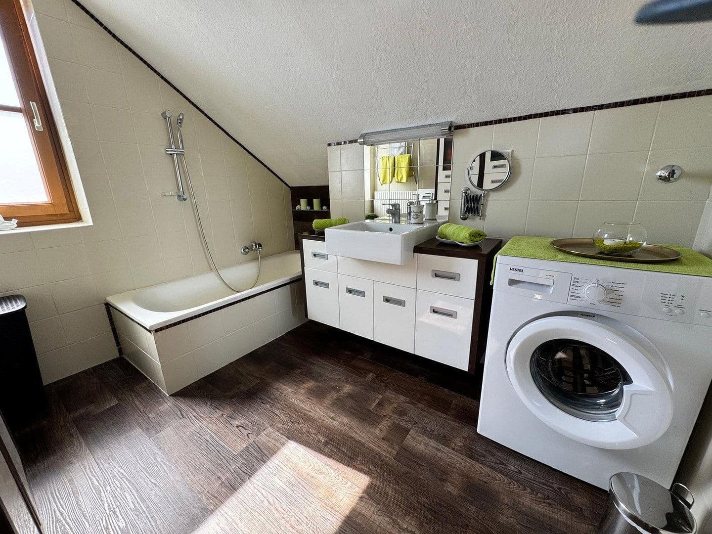 Predaj bytu 2-izbový 52 m², Am Nußbaumhof, Altmünster, Horné Rakúsko Predaj bytu 2-izbový 52 m², Am Nußbaumhof, Altmünster, Horné Rakúsko