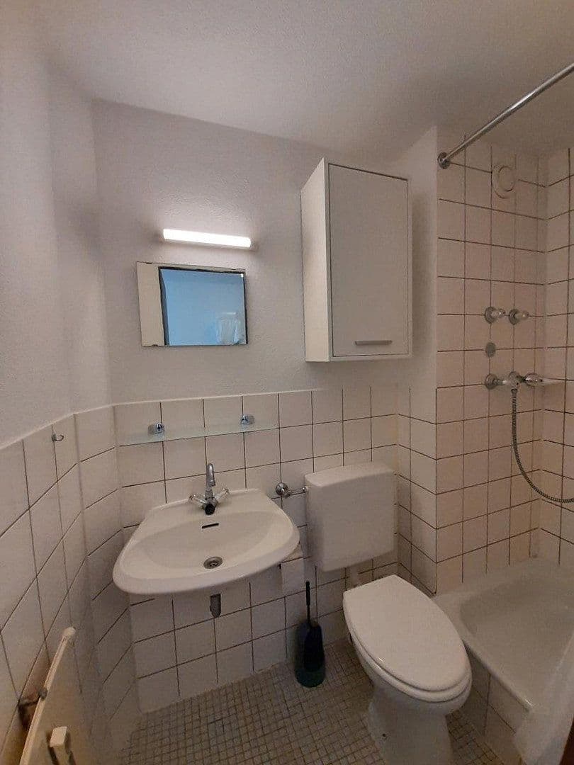 Prenájom bytu 1-izbový 18 m², Erlangen, Bavorsko Prenájom bytu 1-izbový 18 m², Erlangen, Bavorsko