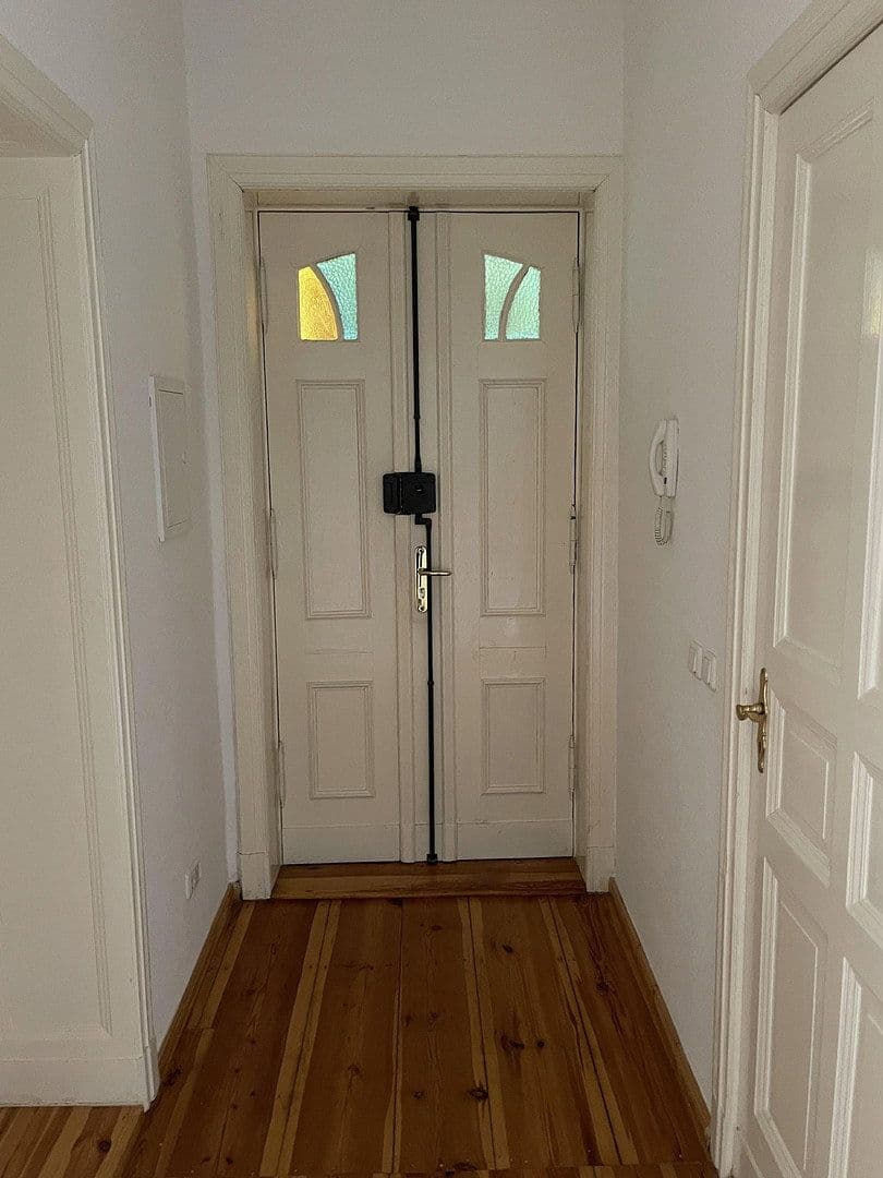 Predaj bytu 2-izbový 72 m², Berlin, Berlín Predaj bytu 2-izbový 72 m², Berlin, Berlín