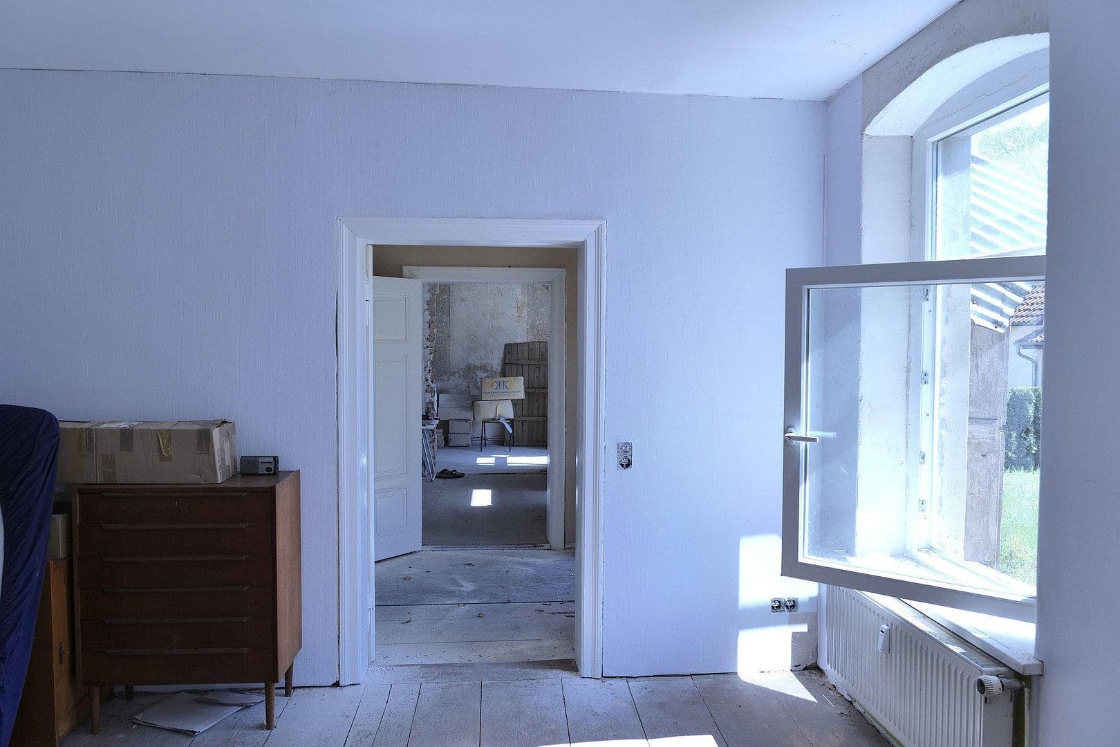 Predaj domu 215 m², pozemok 1.050 m², Zum Schmiedeweg 18, Nauen, Brandenbursko Predaj domu 215 m², pozemok 1.050 m², Zum Schmiedeweg 18, Nauen, Brandenbursko