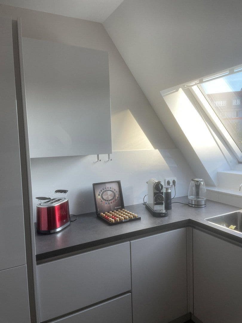 Prenájom bytu 2-izbový 69 m², Havelberger Straße 1, Berlin, Berlín Prenájom bytu 2-izbový 69 m², Havelberger Straße 1, Berlin, Berlín
