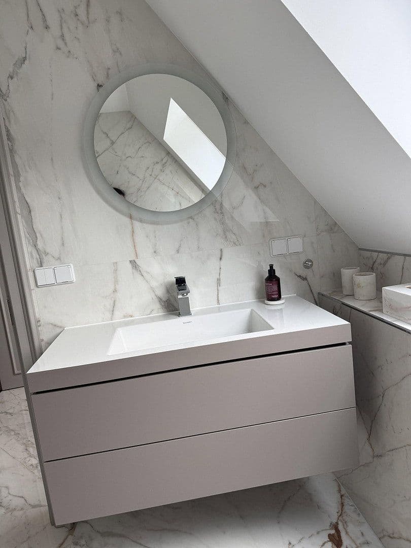 Prenájom bytu 2-izbový 69 m², Havelberger Straße 1, Berlin, Berlín Prenájom bytu 2-izbový 69 m², Havelberger Straße 1, Berlin, Berlín