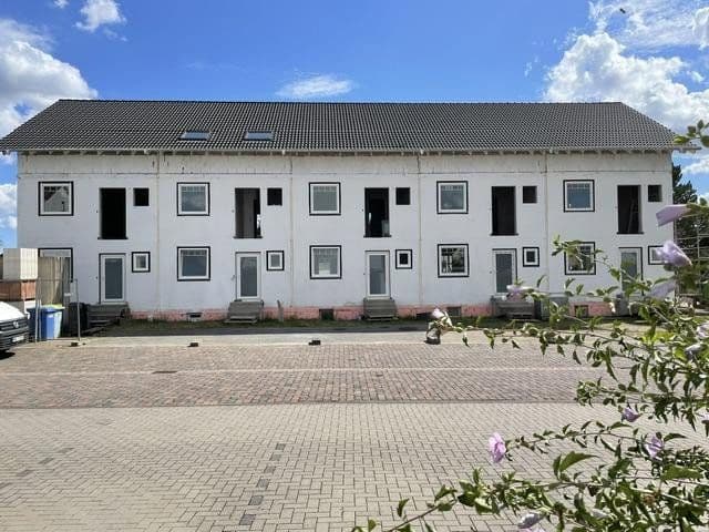 Predaj domu 160 m², pozemok 159 m², Gründau, Hesensko Predaj domu 160 m², pozemok 159 m², Gründau, Hesensko