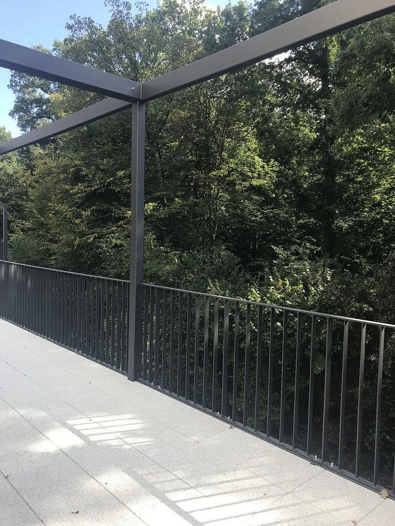 Prenájom bytu 4-izbový 169 m², Dreieich, Hesensko Prenájom bytu 4-izbový 169 m², Dreieich, Hesensko