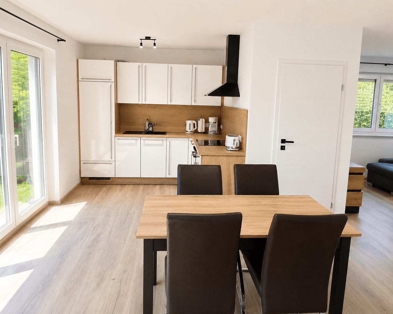 Prenájom bytu 2-izbový 66 m², Crailsheim, Bádensko-Wurttembersko Prenájom bytu 2-izbový 66 m², Crailsheim, Bádensko-Wurttembersko