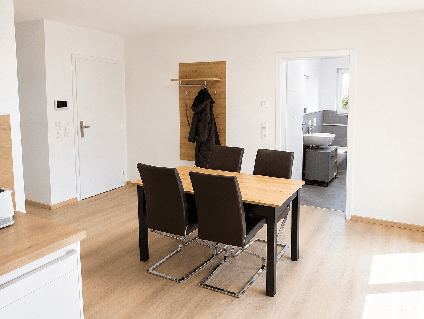 Prenájom bytu 2-izbový 66 m², Crailsheim, Bádensko-Wurttembersko Prenájom bytu 2-izbový 66 m², Crailsheim, Bádensko-Wurttembersko