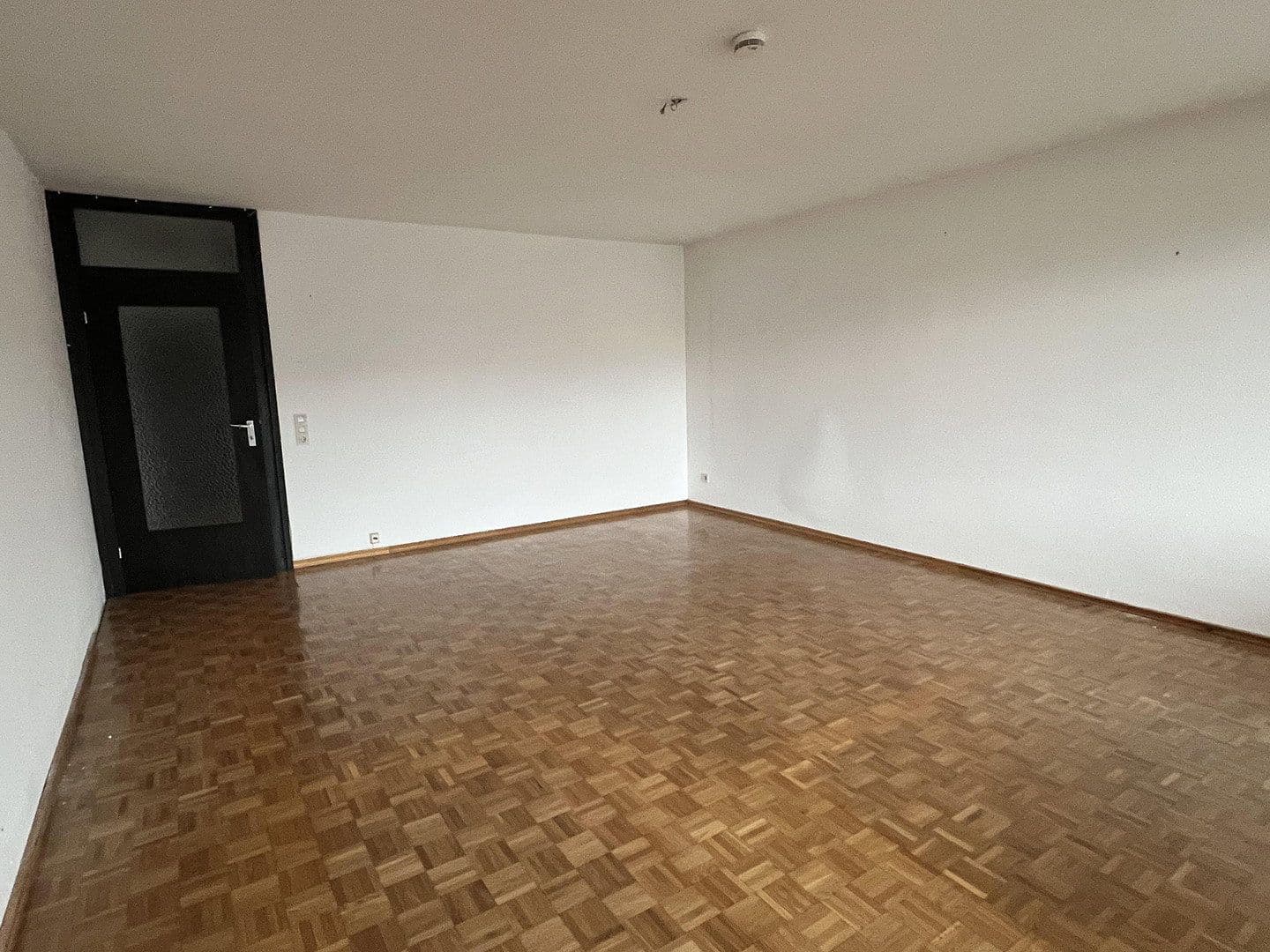 Prenájom bytu 2-izbový 68 m², Dobel, Bádensko-Wurttembersko Prenájom bytu 2-izbový 68 m², Dobel, Bádensko-Wurttembersko