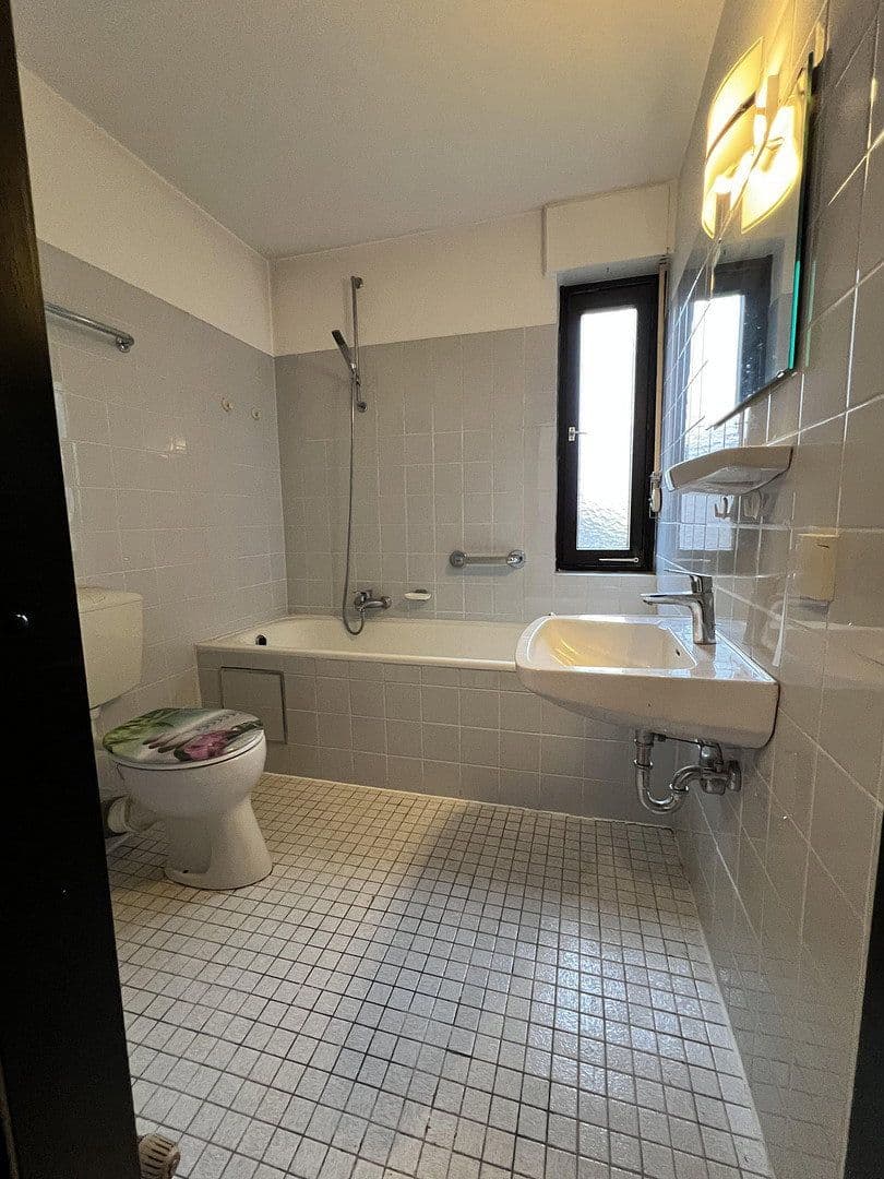 Prenájom bytu 2-izbový 68 m², Dobel, Bádensko-Wurttembersko Prenájom bytu 2-izbový 68 m², Dobel, Bádensko-Wurttembersko