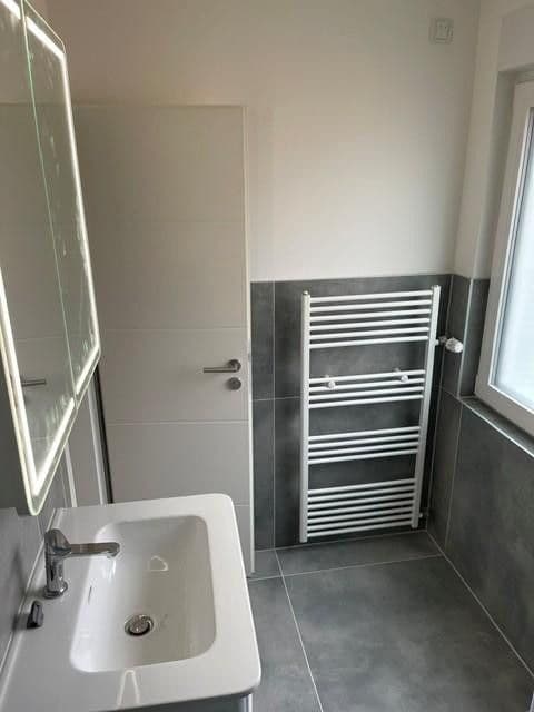 Prenájom bytu 1-izbový 39 m², Zeunerstr. 15, Essen, Severné Porýnie - Westfálsko Prenájom bytu 1-izbový 39 m², Zeunerstr. 15, Essen, Severné Porýnie - Westfálsko