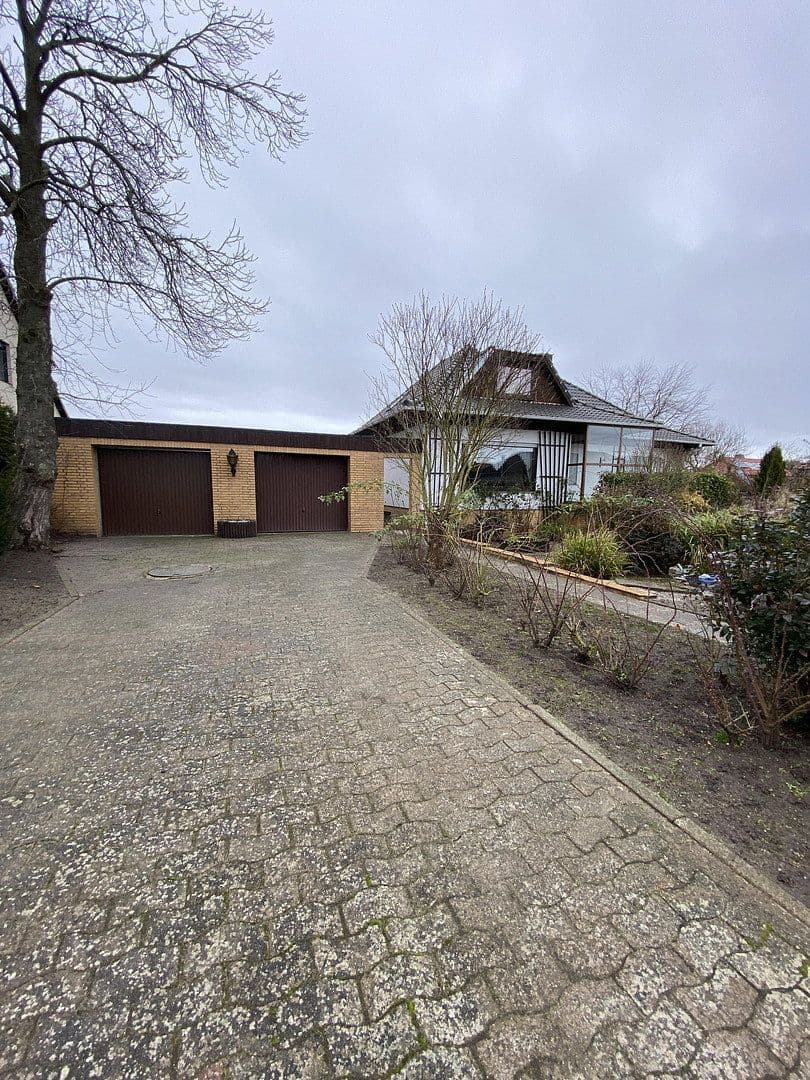 Predaj domu 145 m², pozemok 1.530 m², Kirchberg 22, Königslutter am Elm, Dolné Sasko Predaj domu 145 m², pozemok 1.530 m², Kirchberg 22, Königslutter am Elm, Dolné Sasko
