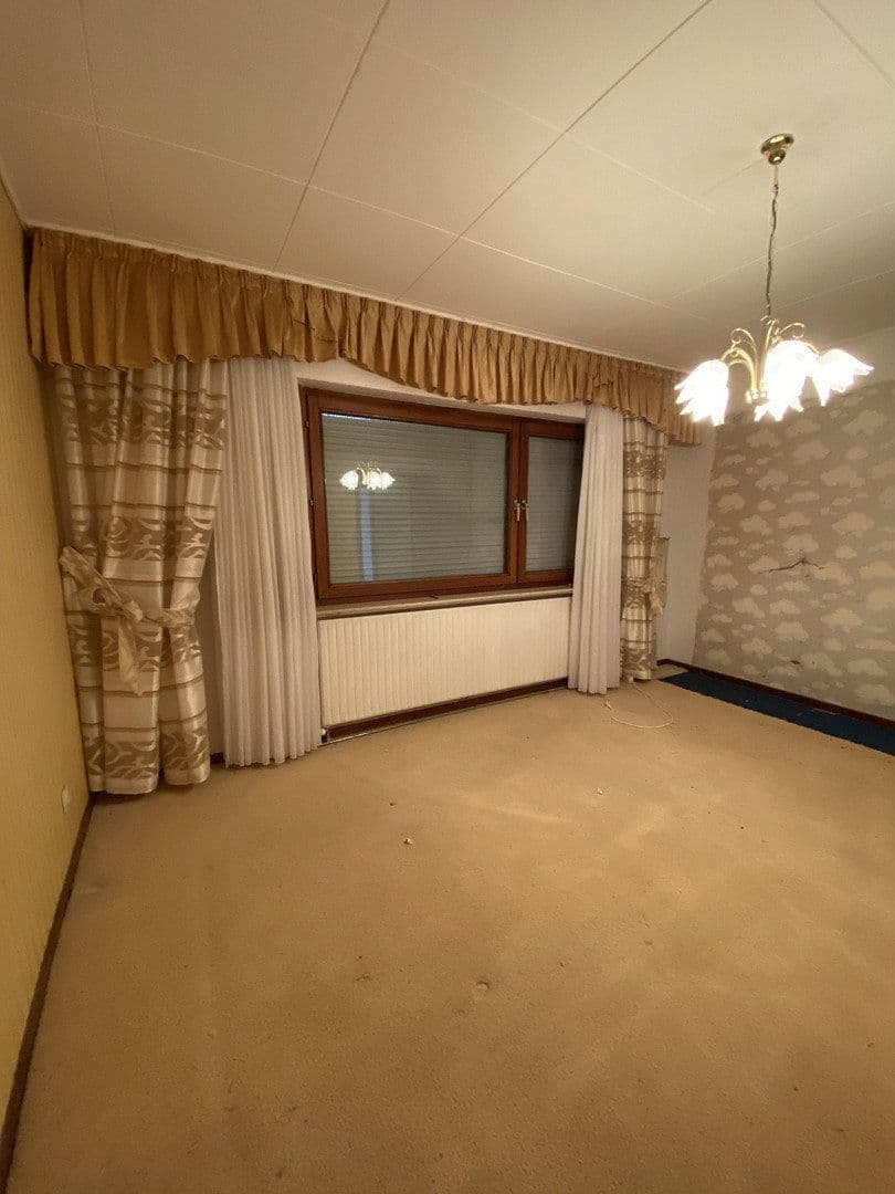Predaj domu 145 m², pozemok 1.530 m², Kirchberg 22, Königslutter am Elm, Dolné Sasko Predaj domu 145 m², pozemok 1.530 m², Kirchberg 22, Königslutter am Elm, Dolné Sasko