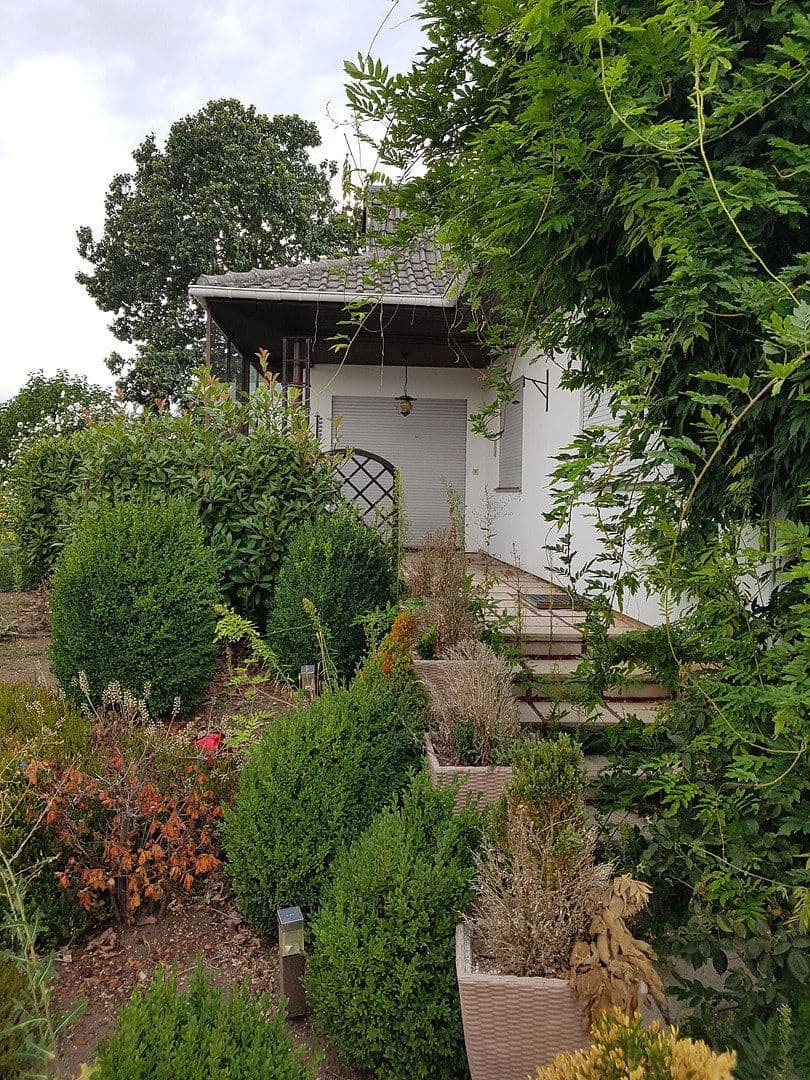 Predaj domu 145 m², pozemok 1.530 m², Kirchberg 22, Königslutter am Elm, Dolné Sasko Predaj domu 145 m², pozemok 1.530 m², Kirchberg 22, Königslutter am Elm, Dolné Sasko