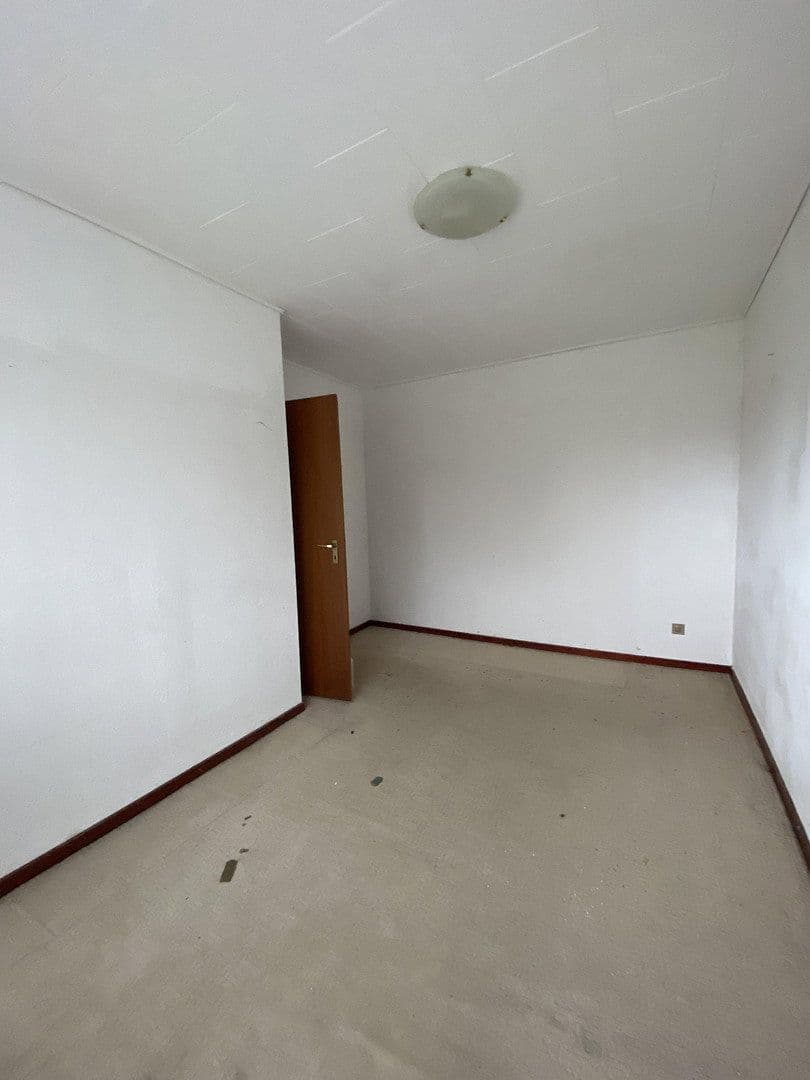 Predaj domu 145 m², pozemok 1.530 m², Kirchberg 22, Königslutter am Elm, Dolné Sasko Predaj domu 145 m², pozemok 1.530 m², Kirchberg 22, Königslutter am Elm, Dolné Sasko