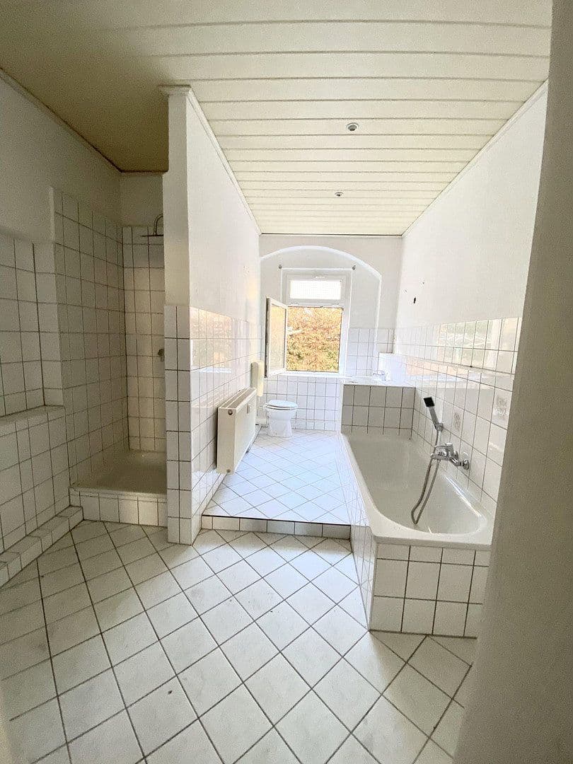 Prenájom bytu 2-izbový 72 m², Altenburg, Durínsko Prenájom bytu 2-izbový 72 m², Altenburg, Durínsko