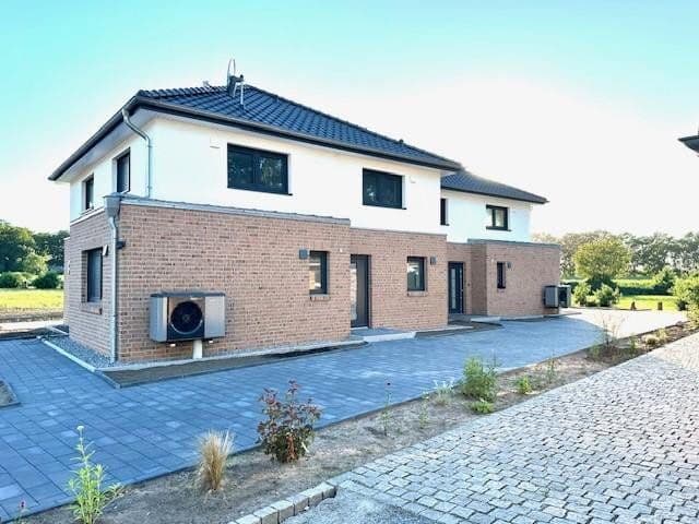 Predaj domu 133 m², pozemok 632 m², Wischhof 9 b, Düdenbüttel, Dolné Sasko Predaj domu 133 m², pozemok 632 m², Wischhof 9 b, Düdenbüttel, Dolné Sasko