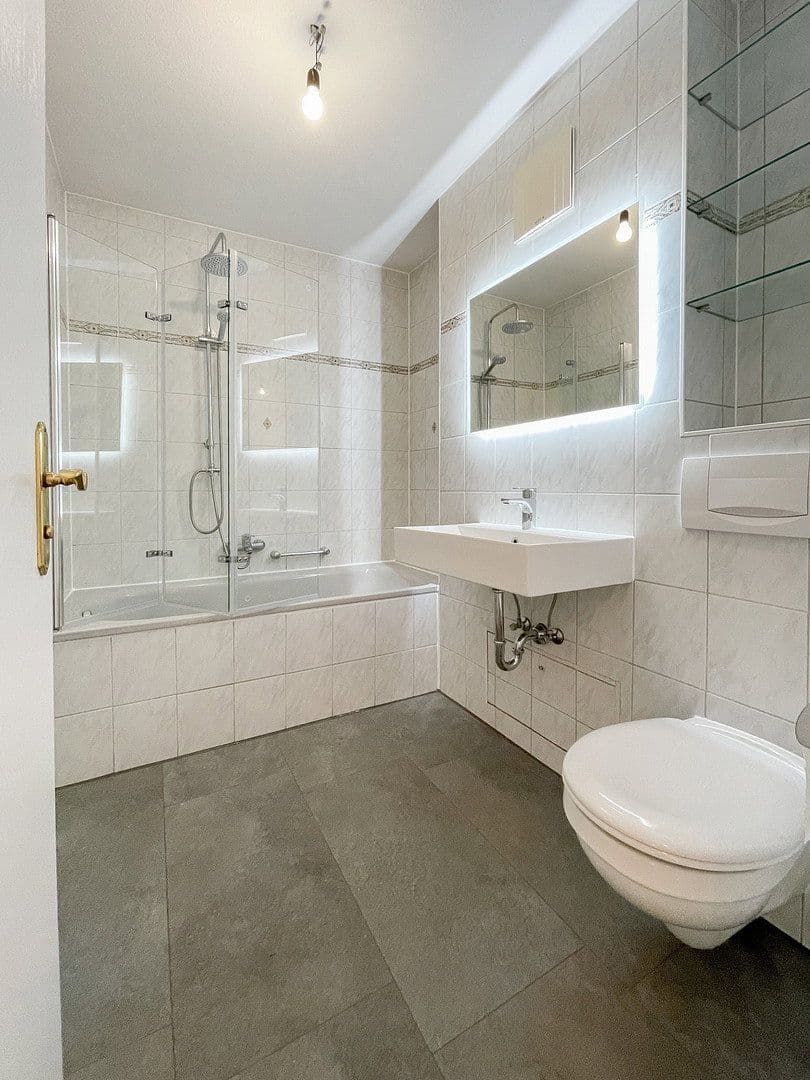 Prenájom bytu 2-izbový 59 m², Pasinger Str. 28, Planegg, Bavorsko Prenájom bytu 2-izbový 59 m², Pasinger Str. 28, Planegg, Bavorsko