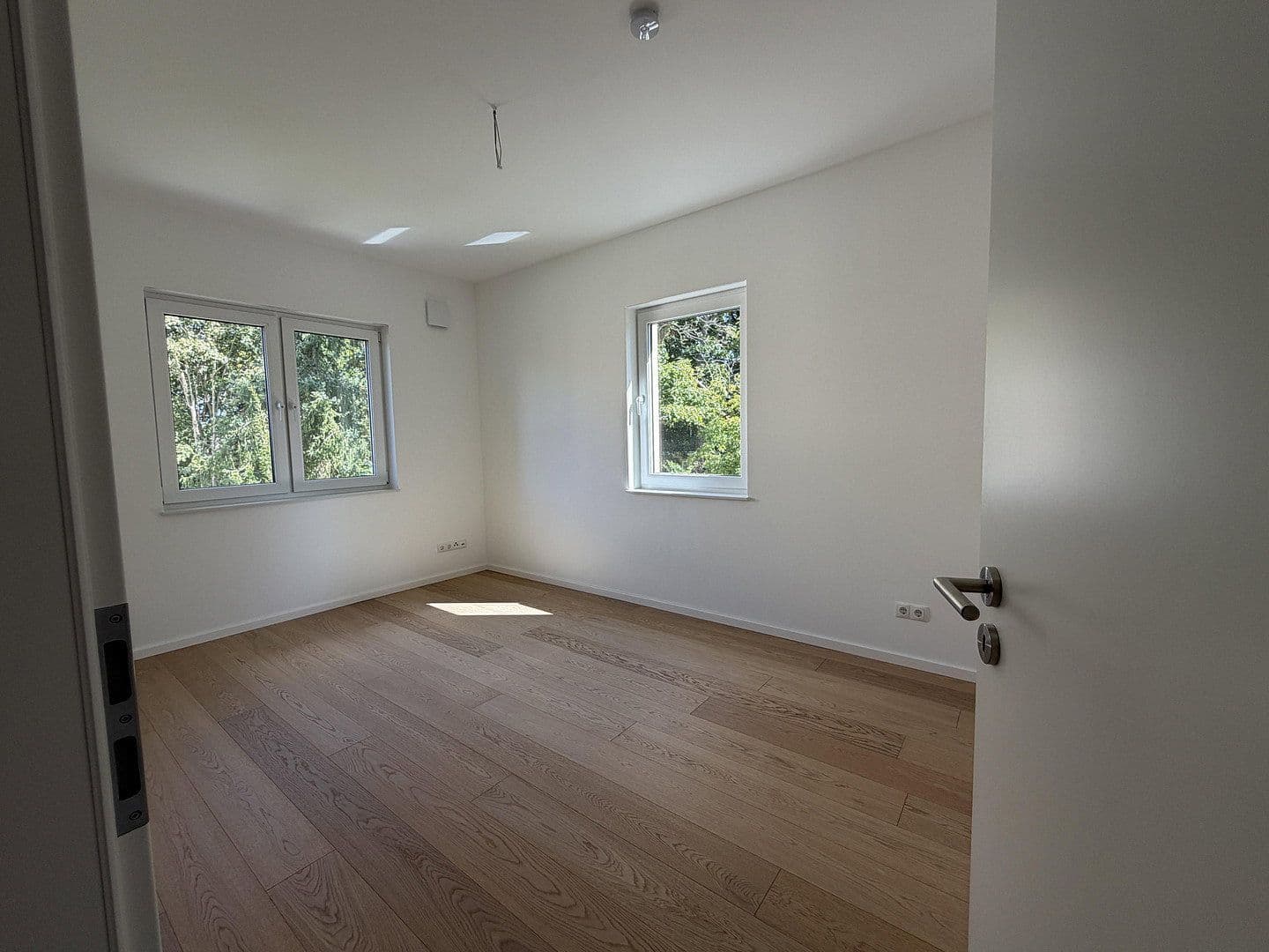 Predaj domu 143 m², pozemok 350 m², Seepromenade 40c, Falkensee, Brandenbursko Predaj domu 143 m², pozemok 350 m², Seepromenade 40c, Falkensee, Brandenbursko