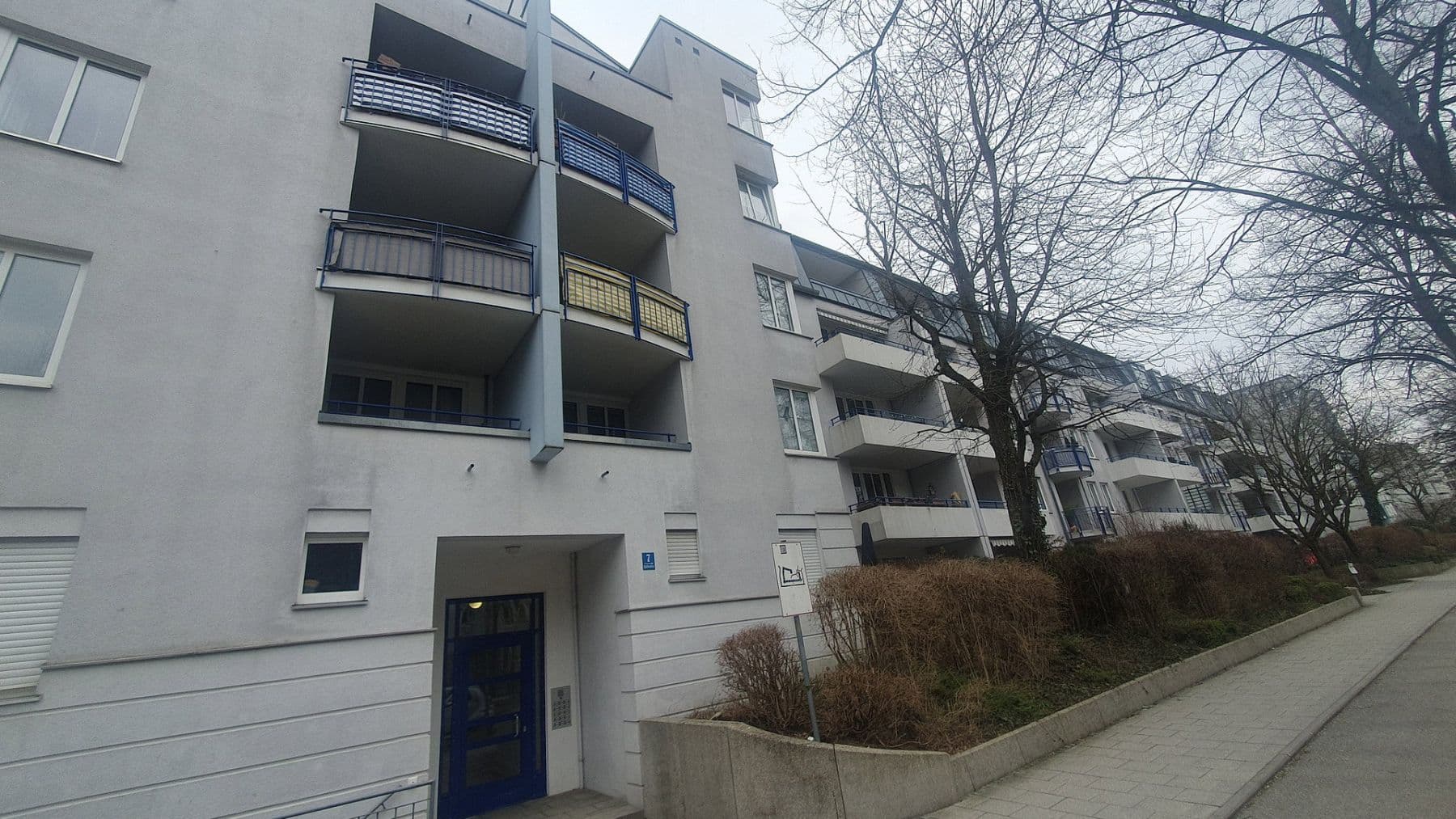 Prenájom bytu 2-izbový 56 m², München, Bavorsko Prenájom bytu 2-izbový 56 m², München, Bavorsko