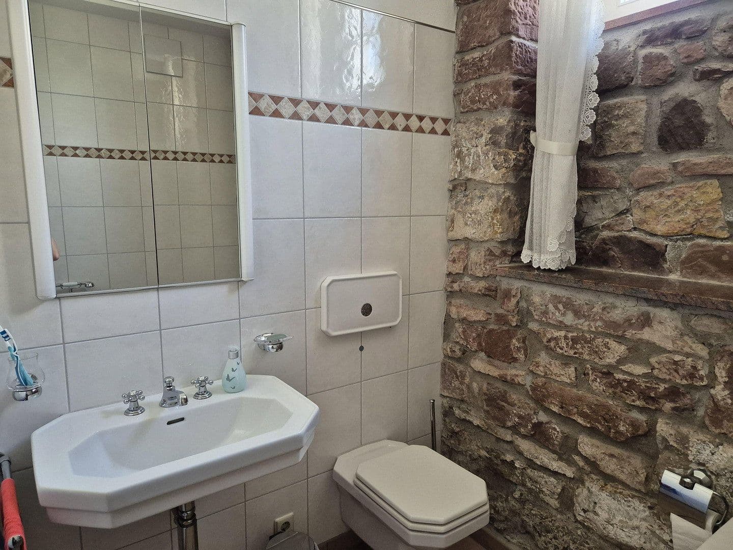 Predaj domu 350 m², pozemok 1.326 m², Schopfheim, Bádensko-Wurttembersko Predaj domu 350 m², pozemok 1.326 m², Schopfheim, Bádensko-Wurttembersko