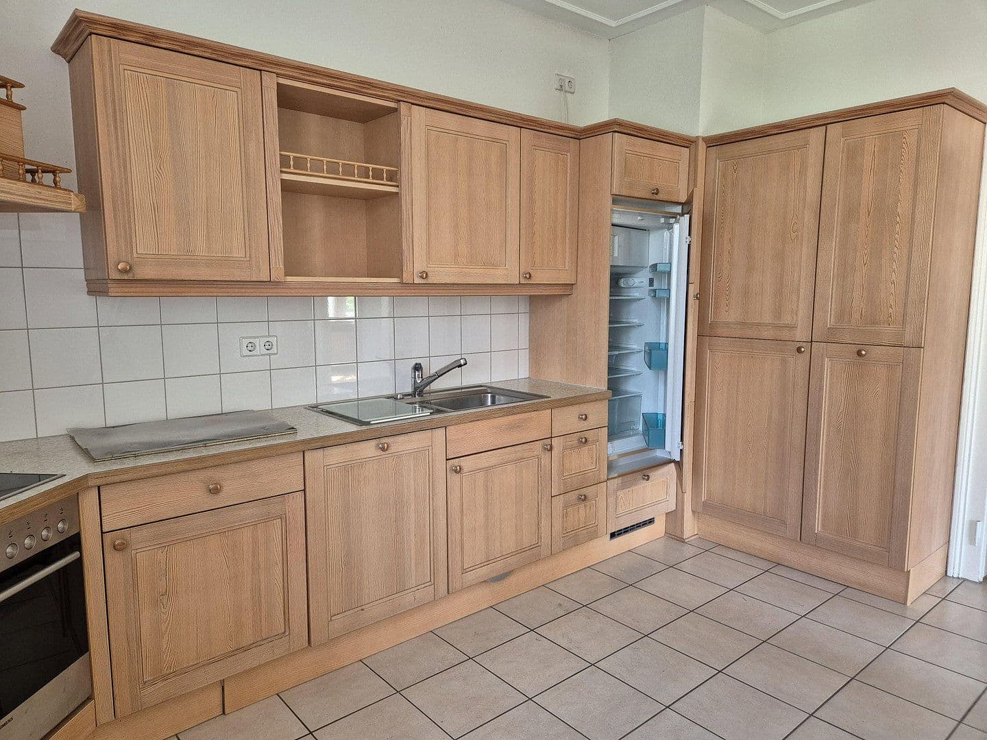Predaj domu 350 m², pozemok 1.326 m², Schopfheim, Bádensko-Wurttembersko Predaj domu 350 m², pozemok 1.326 m², Schopfheim, Bádensko-Wurttembersko