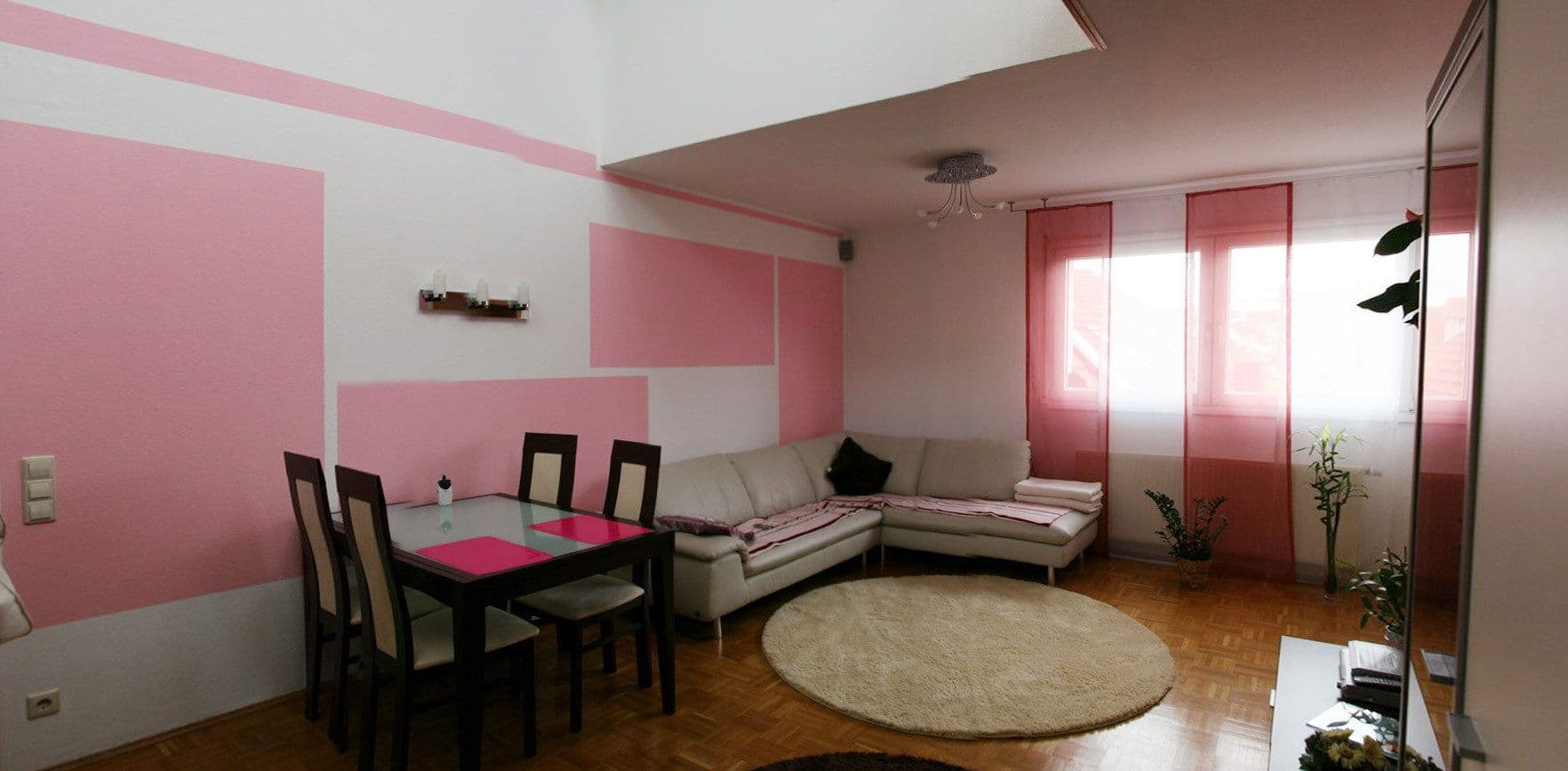 Prenájom bytu 3-izbový 73 m², Hauptstraße 31, Burladingen, Bádensko-Wurttembersko Prenájom bytu 3-izbový 73 m², Hauptstraße 31, Burladingen, Bádensko-Wurttembersko