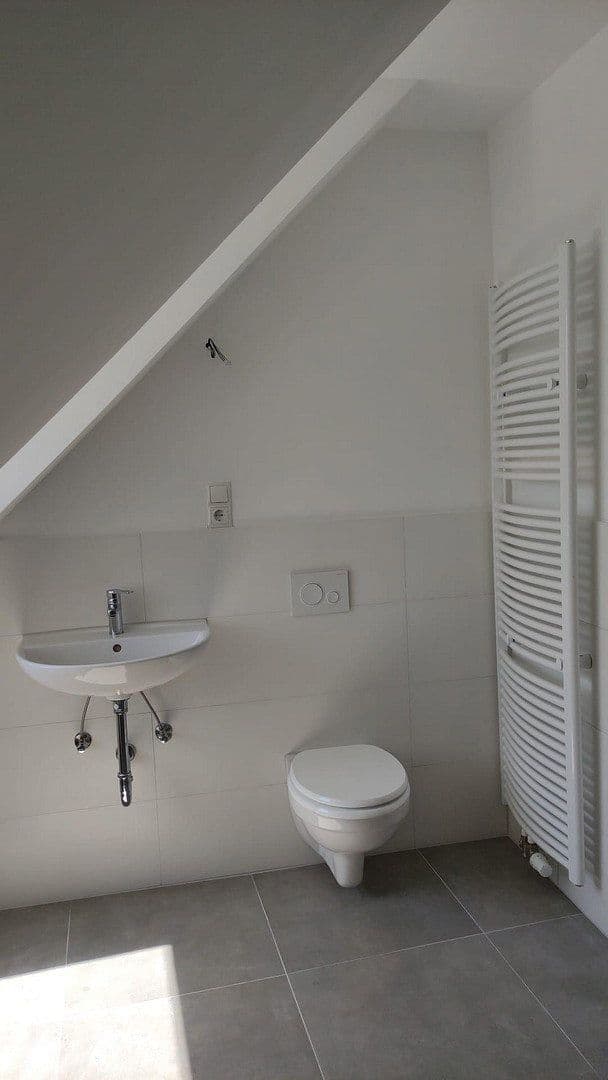 Prenájom bytu 2-izbový 85 m², Dielheimer Str. 4, Wiesloch, Bádensko-Wurttembersko Prenájom bytu 2-izbový 85 m², Dielheimer Str. 4, Wiesloch, Bádensko-Wurttembersko