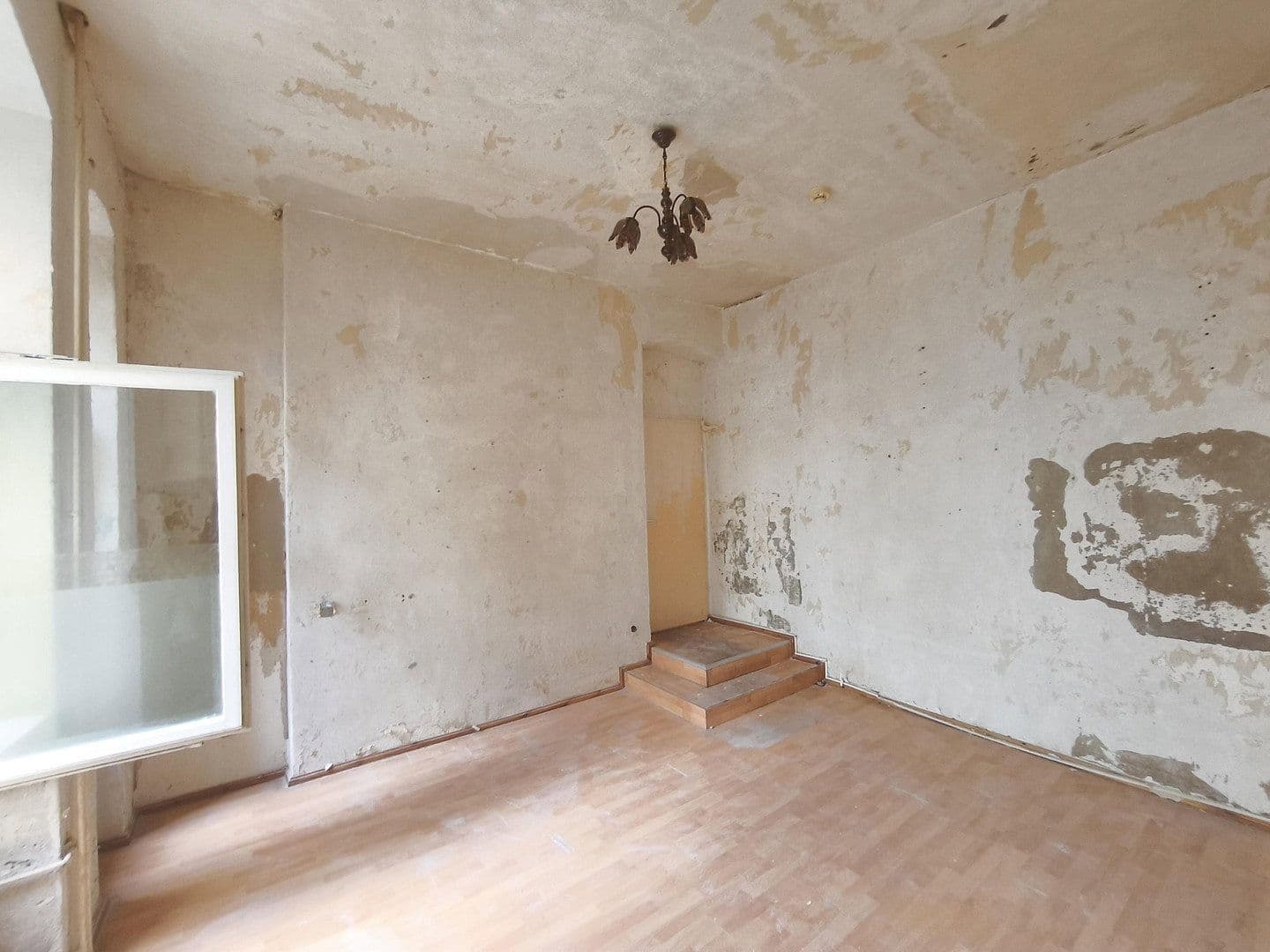 Predaj bytu 2-izbový 62 m², Emserstr. 76, Berlin, Berlín Predaj bytu 2-izbový 62 m², Emserstr. 76, Berlin, Berlín
