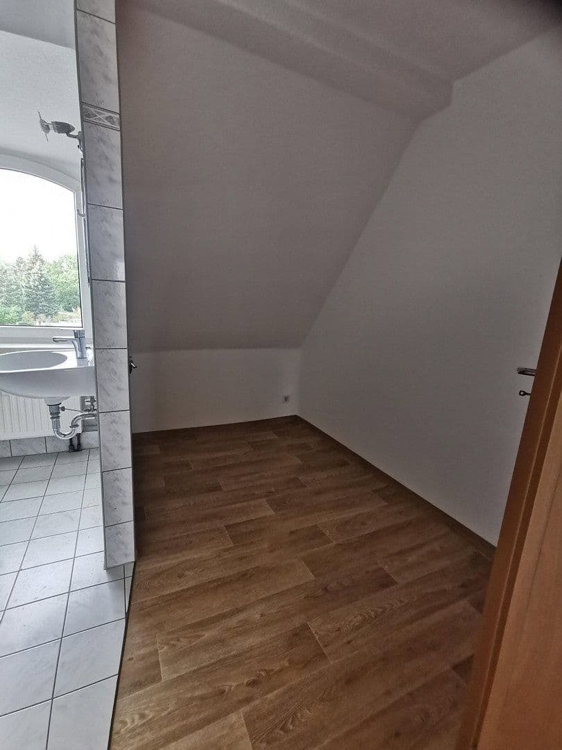 Prenájom bytu 2-izbový 51 m², Teuchern, Sasko-Anhaltsko Prenájom bytu 2-izbový 51 m², Teuchern, Sasko-Anhaltsko