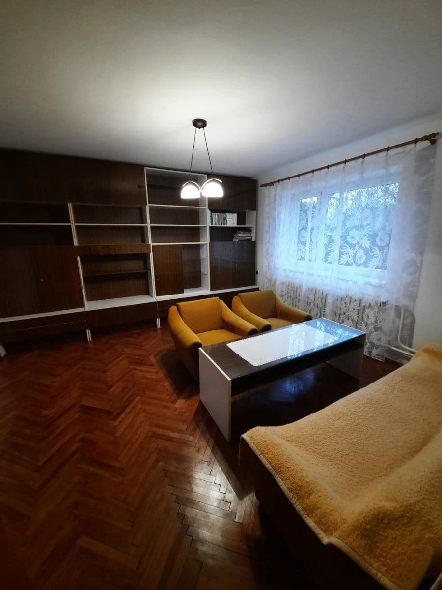 Prenájom domu 100 m², pozemok 850 m², Kalinčiakova, Ľubotice, Prešovský kraj Prenájom domu 100 m², pozemok 850 m², Kalinčiakova, Ľubotice, Prešovský kraj