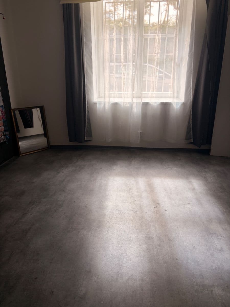 Prenájom bytu 1-izbový 20 m², Na Folimance, Praha, Praha Prenájom bytu 1-izbový 20 m², Na Folimance, Praha, Praha