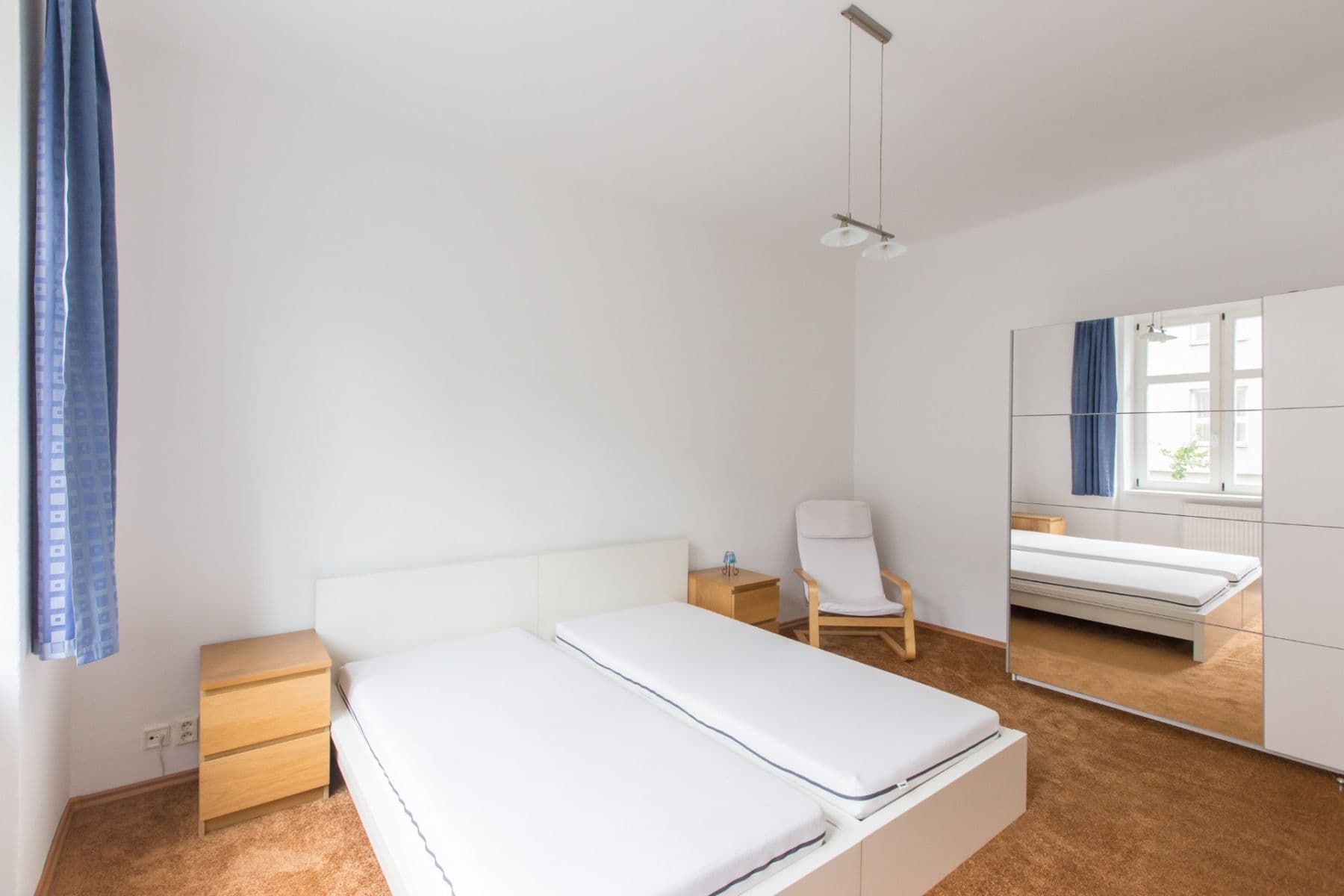 Prenájom bytu 2-izbový 55 m², náměstí Hrdinů, Praha, Praha Prenájom bytu 2-izbový 55 m², náměstí Hrdinů, Praha, Praha