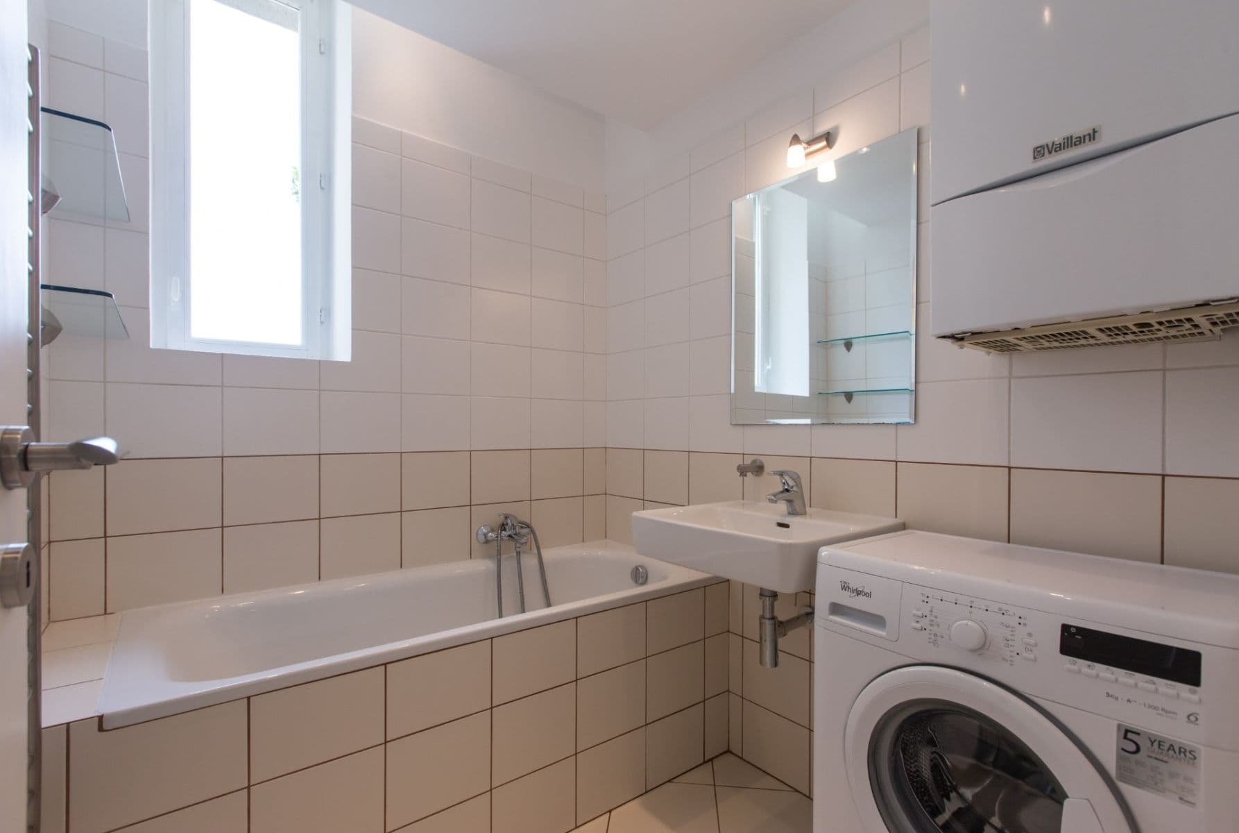 Prenájom bytu 2-izbový 55 m², náměstí Hrdinů, Praha, Praha Prenájom bytu 2-izbový 55 m², náměstí Hrdinů, Praha, Praha