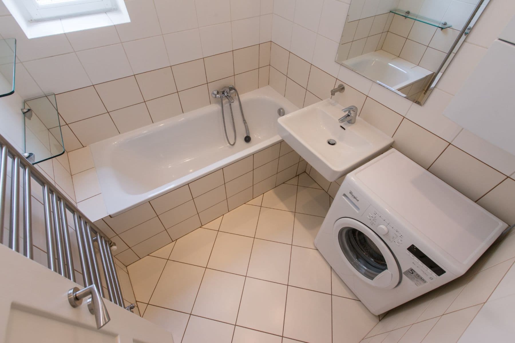 Prenájom bytu 2-izbový 55 m², náměstí Hrdinů, Praha, Praha Prenájom bytu 2-izbový 55 m², náměstí Hrdinů, Praha, Praha