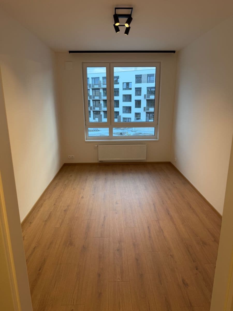 Prenájom bytu 2-izbový 58 m², Kladno, Středočeský kraj Prenájom bytu 2-izbový 58 m², Kladno, Středočeský kraj