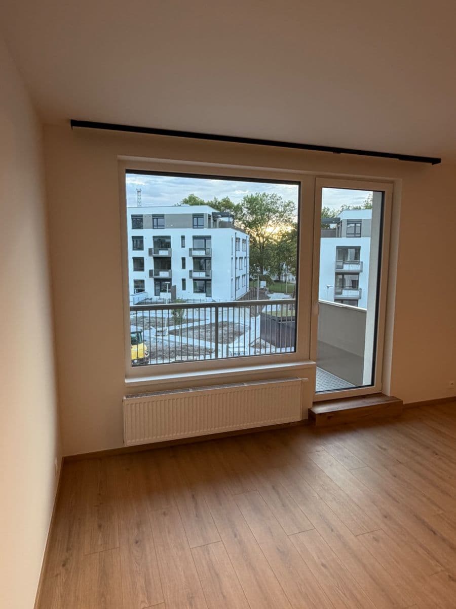 Prenájom bytu 2-izbový 58 m², Kladno, Středočeský kraj Prenájom bytu 2-izbový 58 m², Kladno, Středočeský kraj