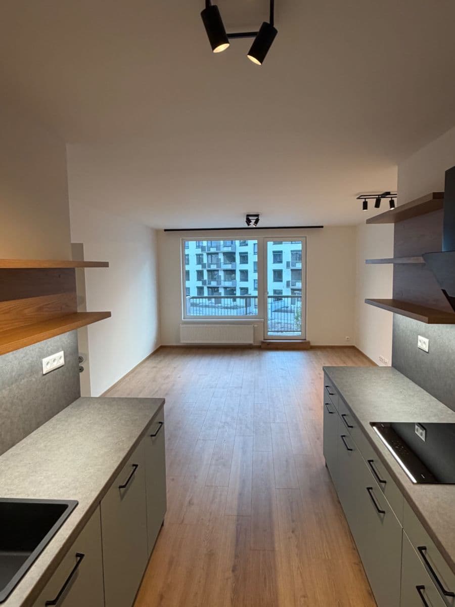 Prenájom bytu 2-izbový 58 m², Kladno, Středočeský kraj Prenájom bytu 2-izbový 58 m², Kladno, Středočeský kraj