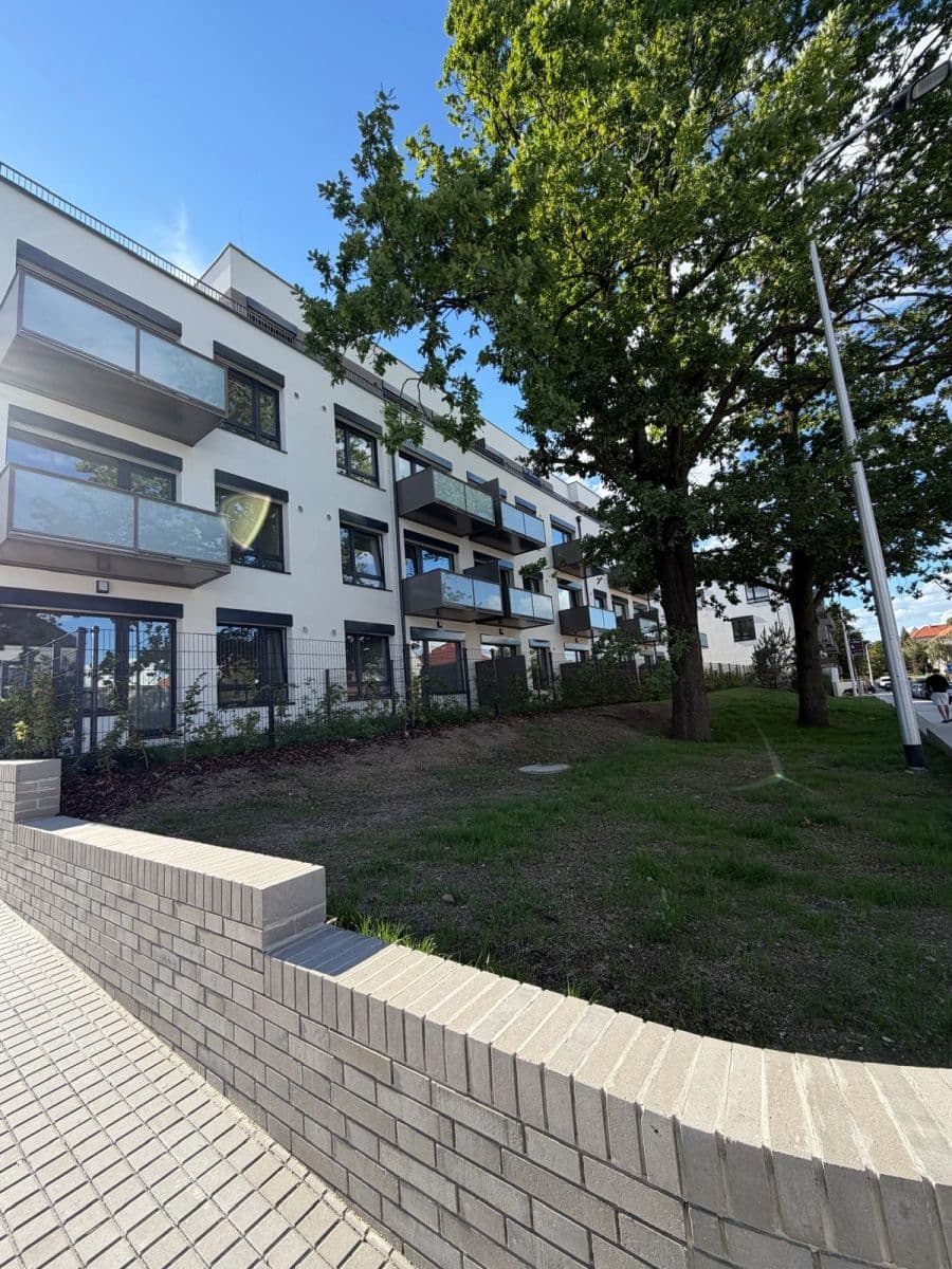 Prenájom bytu 2-izbový 48 m², Ke stadionu, Kladno, Středočeský kraj Prenájom bytu 2-izbový 48 m², Ke stadionu, Kladno, Středočeský kraj