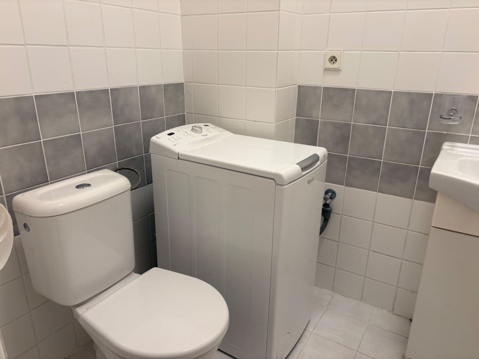 Prenájom bytu 2-izbový 50 m², Veverkova, Praha, Praha Prenájom bytu 2-izbový 50 m², Veverkova, Praha, Praha