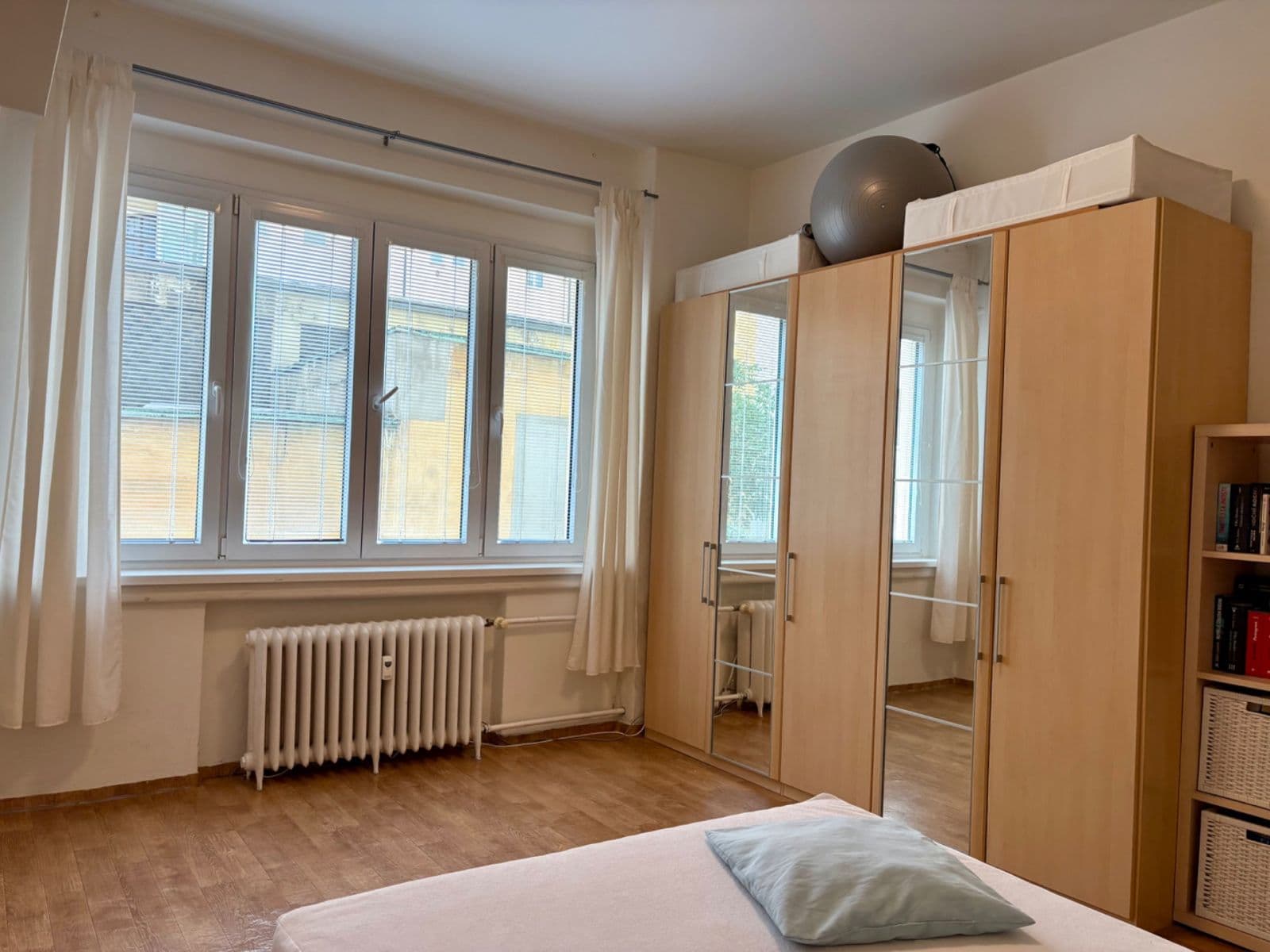 Prenájom bytu 2-izbový 50 m², Veverkova, Praha, Praha Prenájom bytu 2-izbový 50 m², Veverkova, Praha, Praha