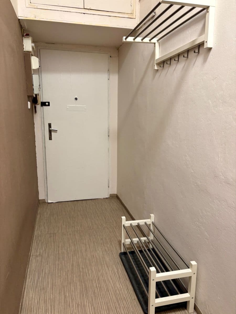 Prenájom bytu 2-izbový 50 m², Veverkova, Praha, Praha Prenájom bytu 2-izbový 50 m², Veverkova, Praha, Praha