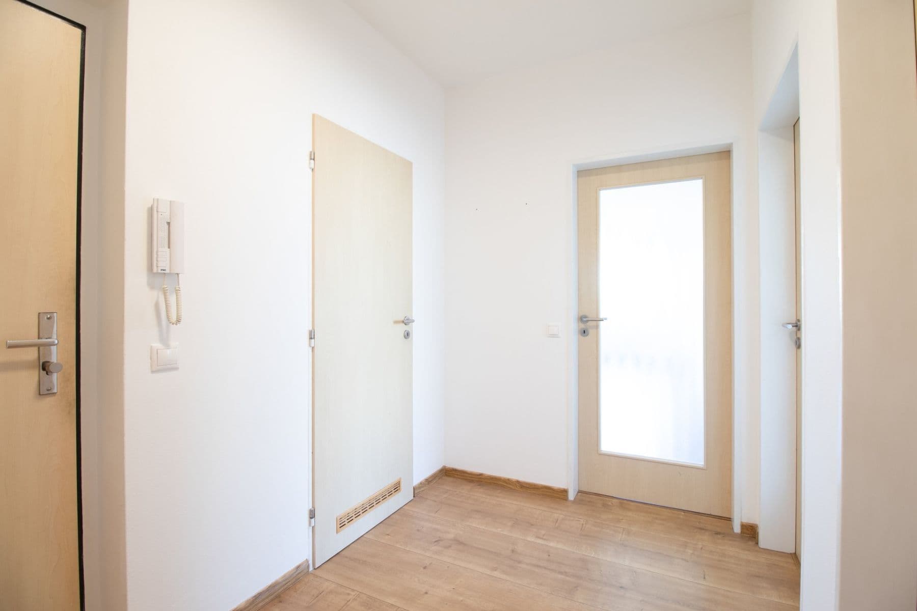 Prenájom bytu 2-izbový 53 m², Armádní, Milovice, Středočeský kraj Prenájom bytu 2-izbový 53 m², Armádní, Milovice, Středočeský kraj