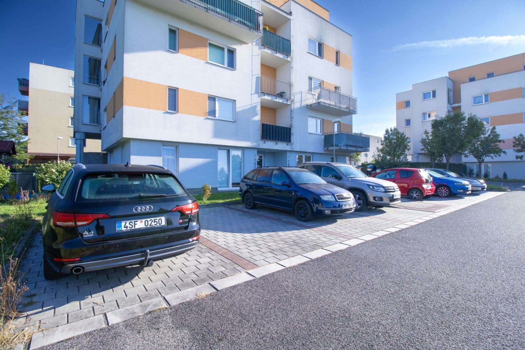 Prenájom bytu 2-izbový 53 m², Armádní, Milovice, Středočeský kraj Prenájom bytu 2-izbový 53 m², Armádní, Milovice, Středočeský kraj